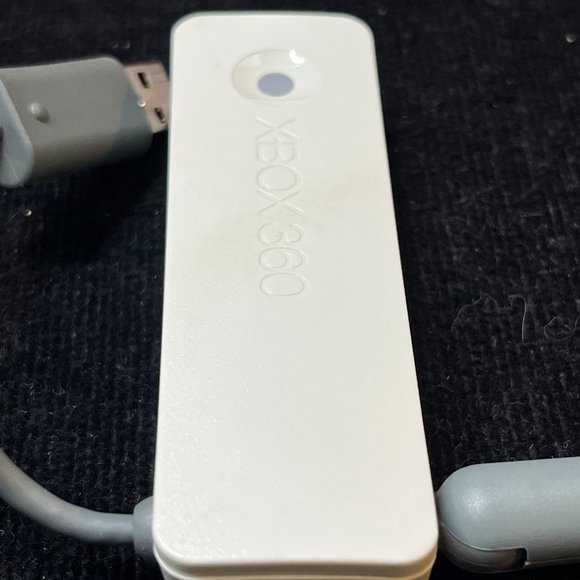 Xbox 360 Wireless Network Adapter. Fully Tested. - Picture 4 of 6